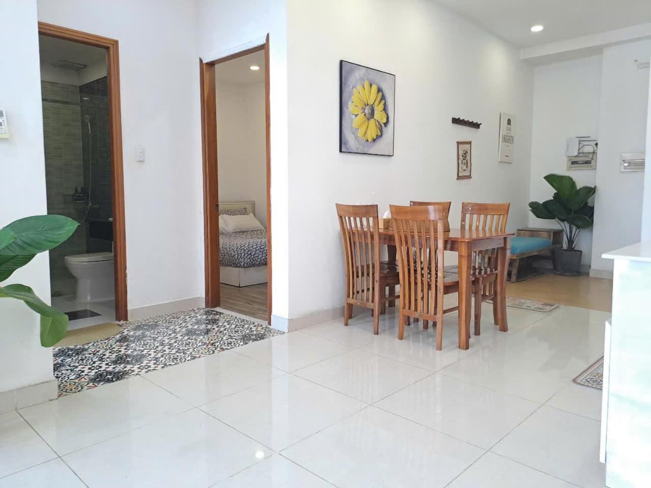Saigon Peacehome With Balcony , Tan Dinh Ward, Dist 1 Căn hộ TP. Hồ Chí Minh